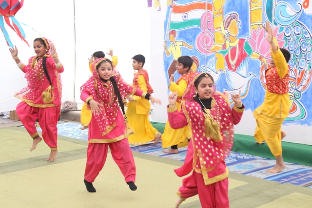 Brahm Dutt Blue Bells Public School ORGANIZED ‘LEARNING UNBOUND-CHAPTER 2018-19’